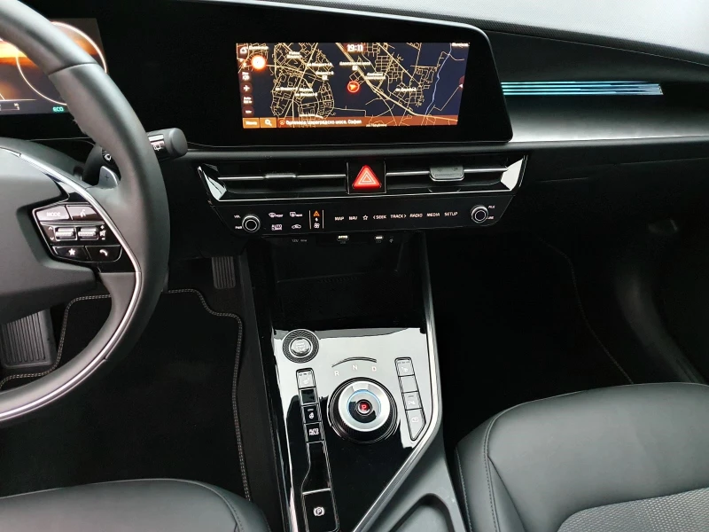 Kia Niro 1.6i HEV/Full Hybrid/Connect, снимка 9 - Автомобили и джипове - 51845404