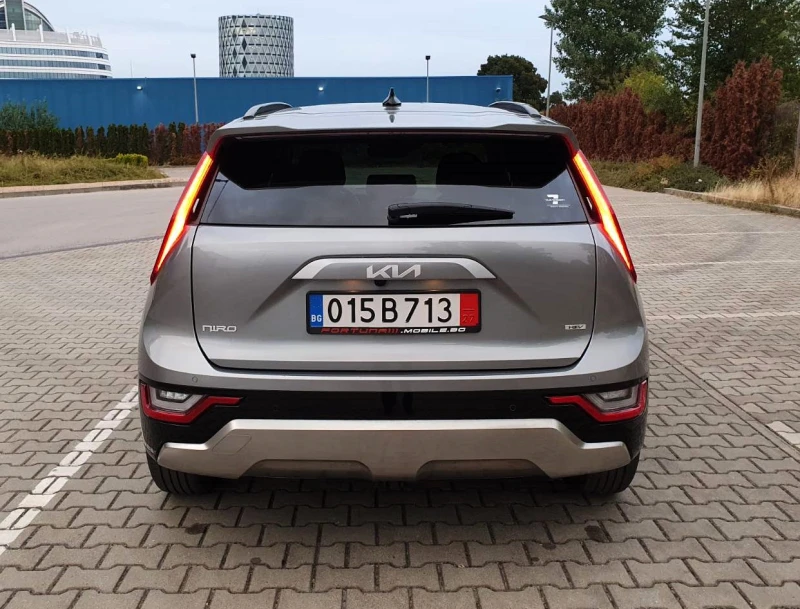 Kia Niro 1.6i HEV/Full Hybrid/Connect, снимка 5 - Автомобили и джипове - 51845404