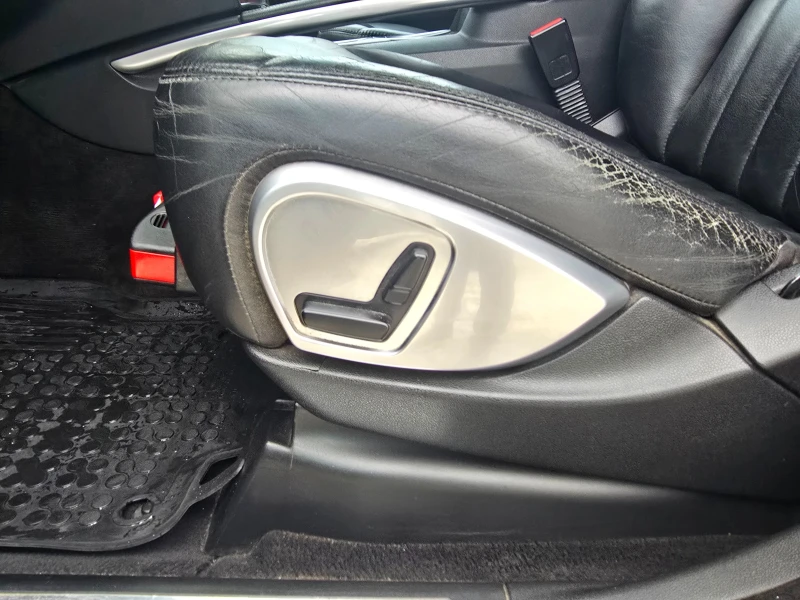 Mercedes-Benz ML 320 08г.FACE, КОЖА, НАВИ, снимка 9 - Автомобили и джипове - 52446821