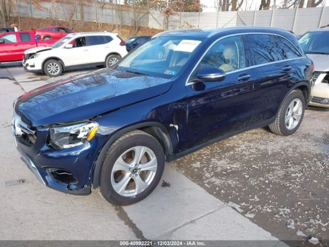 Mercedes-Benz GLC 300 4MATIC, снимка 2 - Автомобили и джипове - 48571950