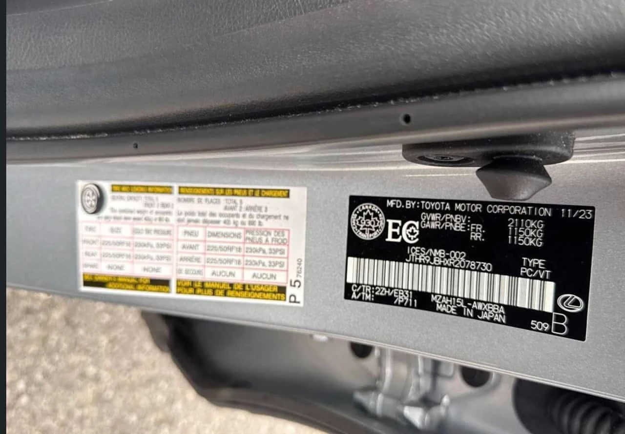 Lexus UX 250h  CARFAX | Mobile.bg � ����������� 11