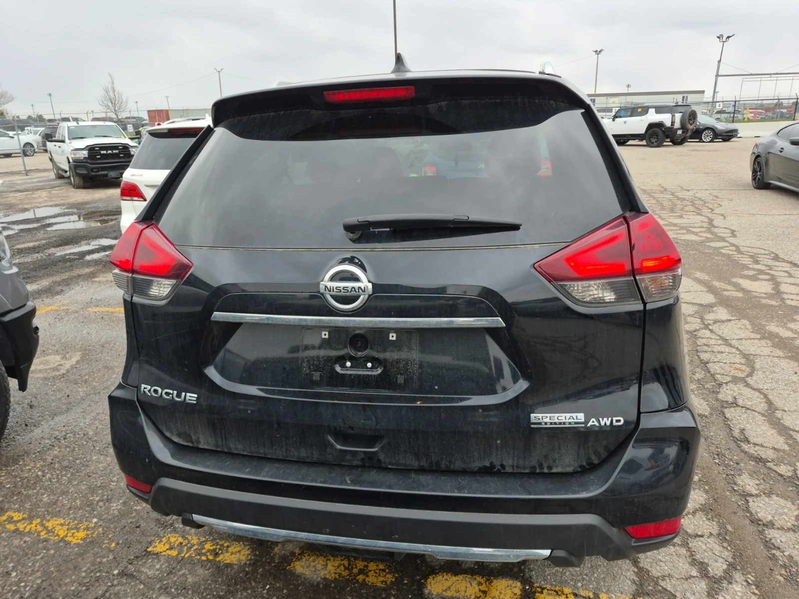 Nissan Rogue AWD S, снимка 7 - Автомобили и джипове - 54492705