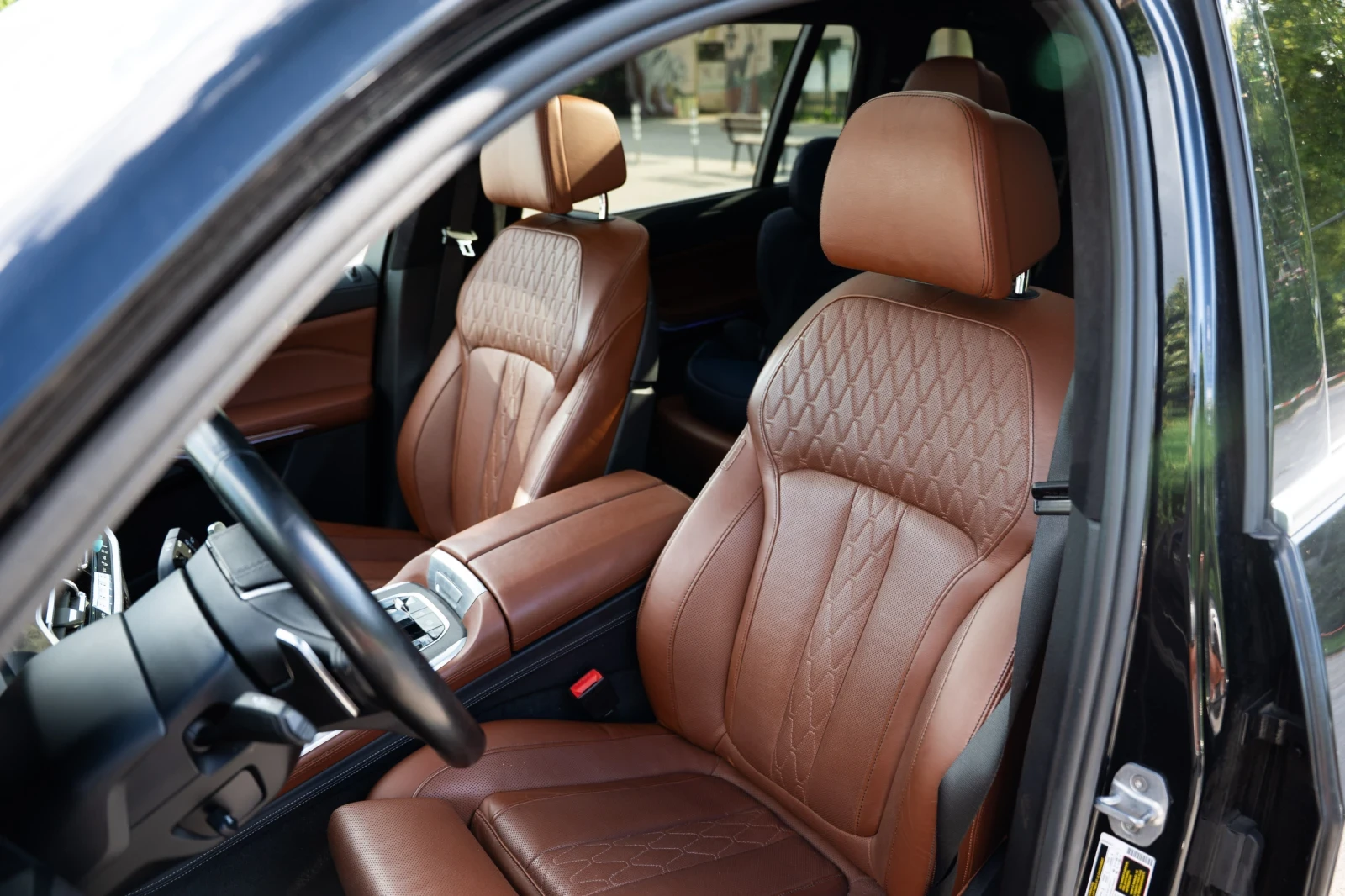 BMW X7 40I Xdrive, снимка 10 - Автомобили и джипове - 54706236