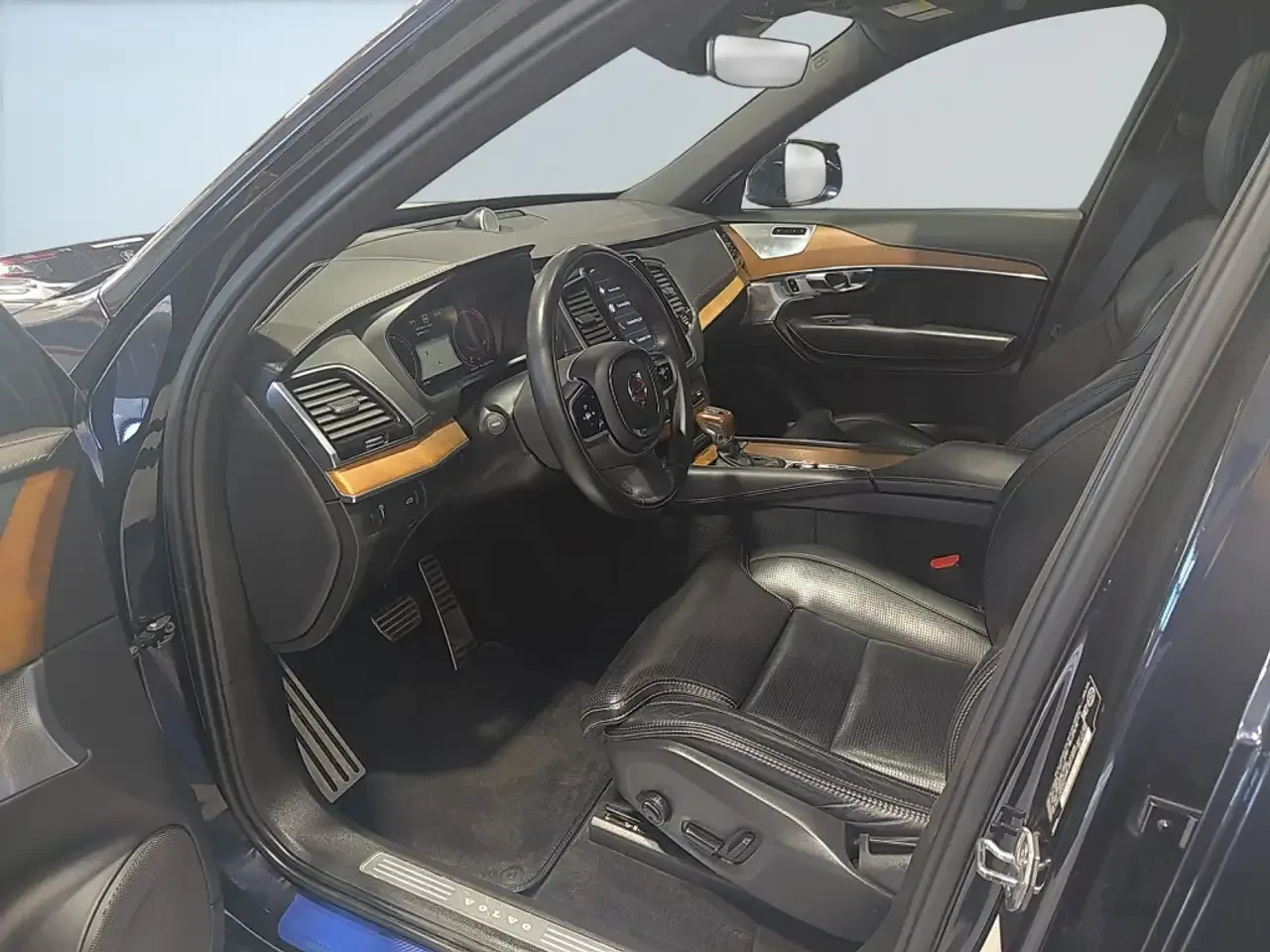Volvo Xc90, снимка 7 - Автомобили и джипове - 54564639