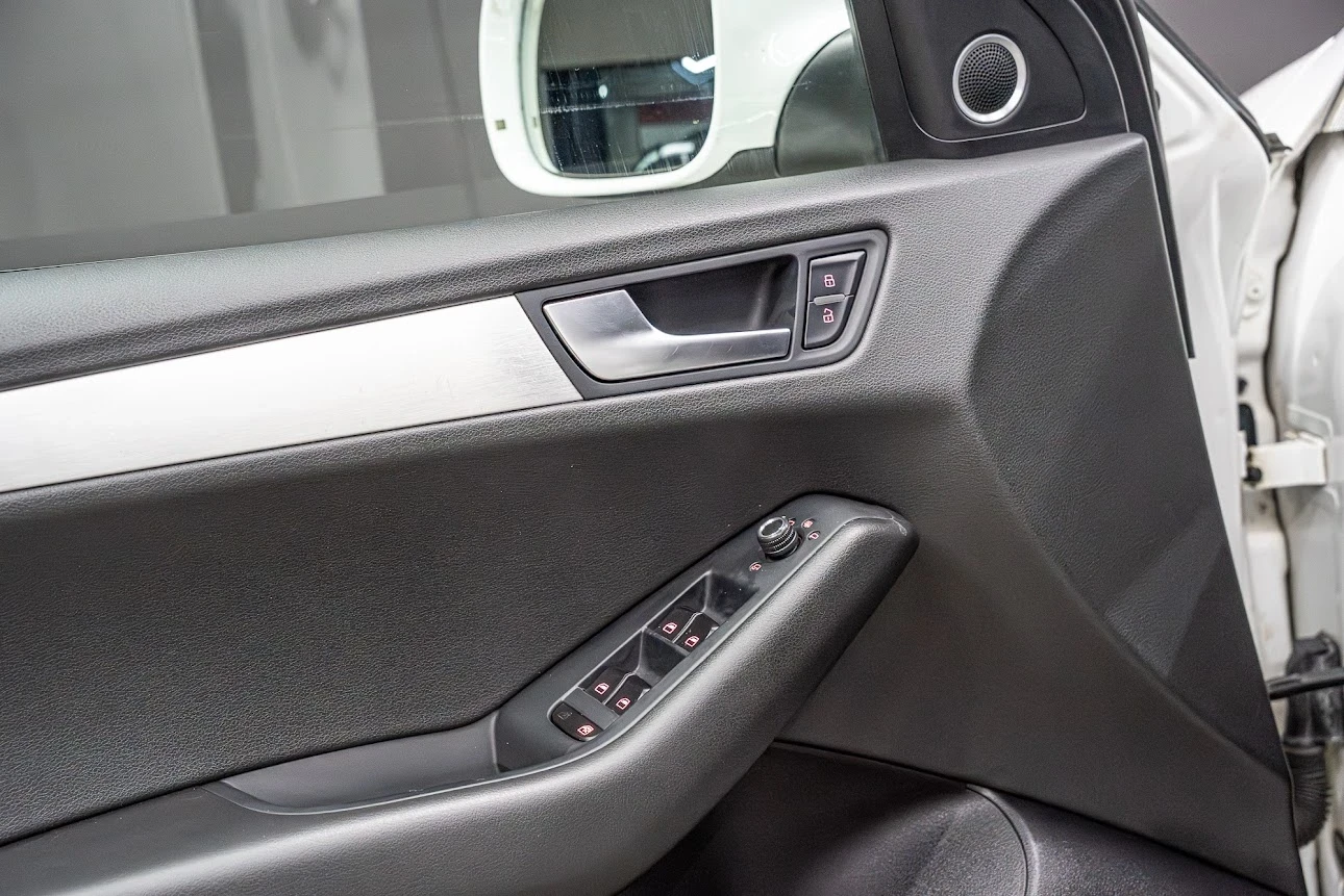 Audi Q5 3.0 TDI / 3xS-LINE /LED/ BANG & OLUFSEN / NAVI /F1, снимка 17 - Автомобили и джипове - 54970129