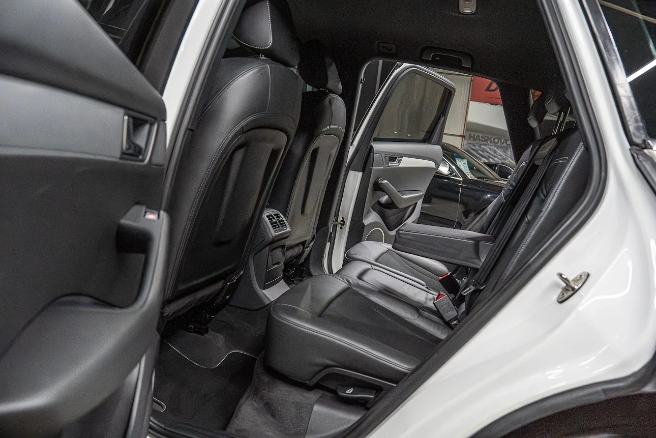 Audi Q5 3.0 TDI / 3xS-LINE /LED/ BANG & OLUFSEN / NAVI /F1, снимка 16 - Автомобили и джипове - 54970129