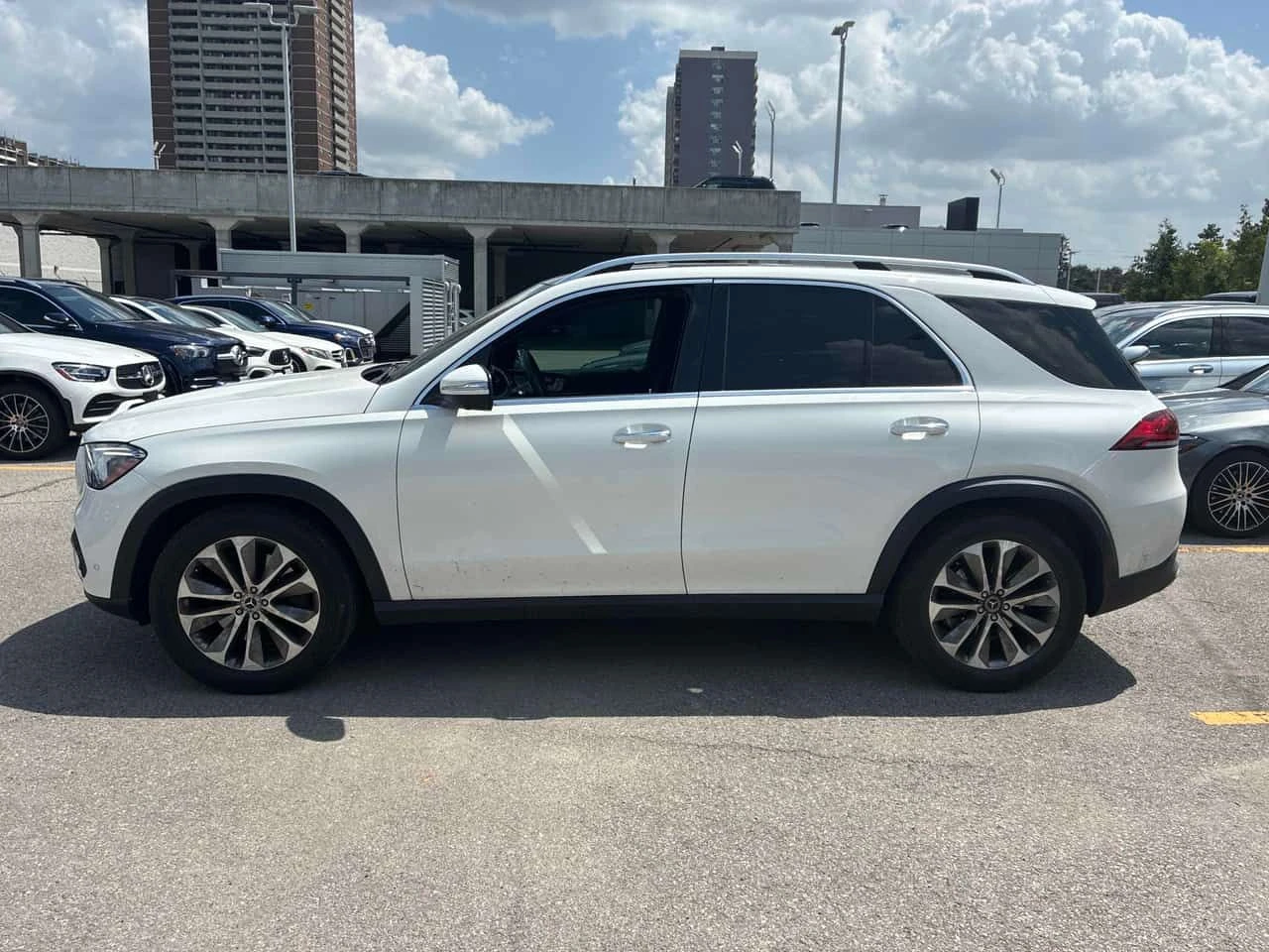 Mercedes-Benz GLE 450 BURMESTER/ОБДУХВАНЕ/OT MERCEDES, снимка 3 - Автомобили и джипове - 55160698