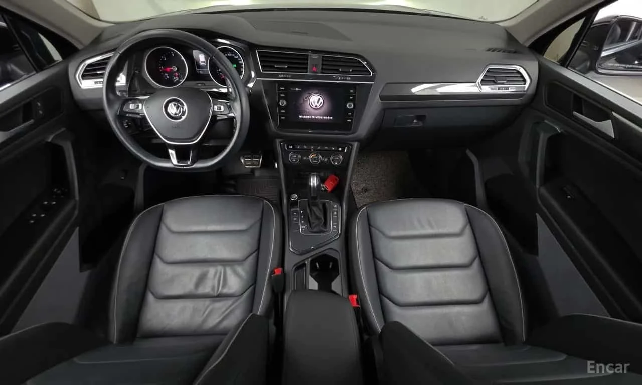 VW Tiguan 2.0 TDI Premium, снимка 7 - Автомобили и джипове - 55753940