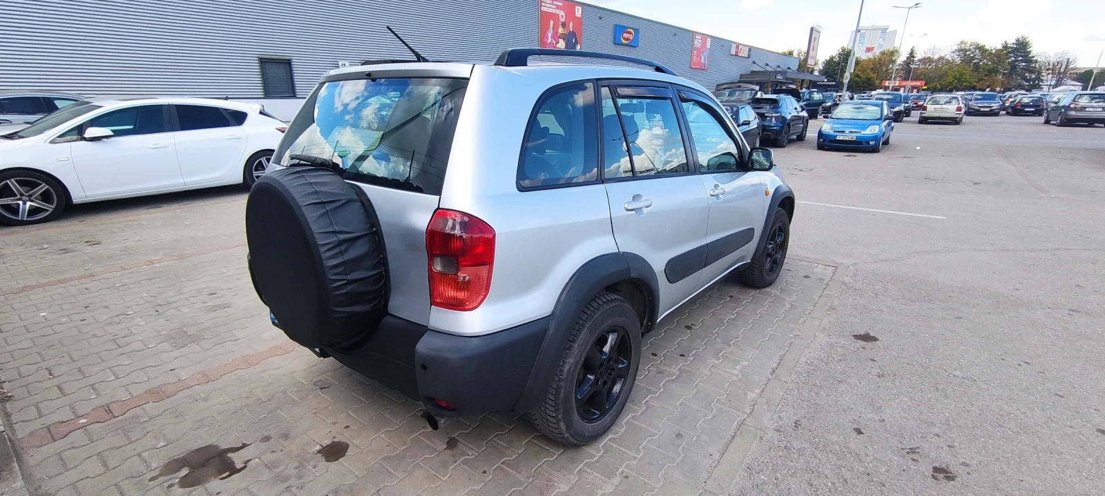 Toyota Rav4, снимка 5 - Автомобили и джипове - 56183299
