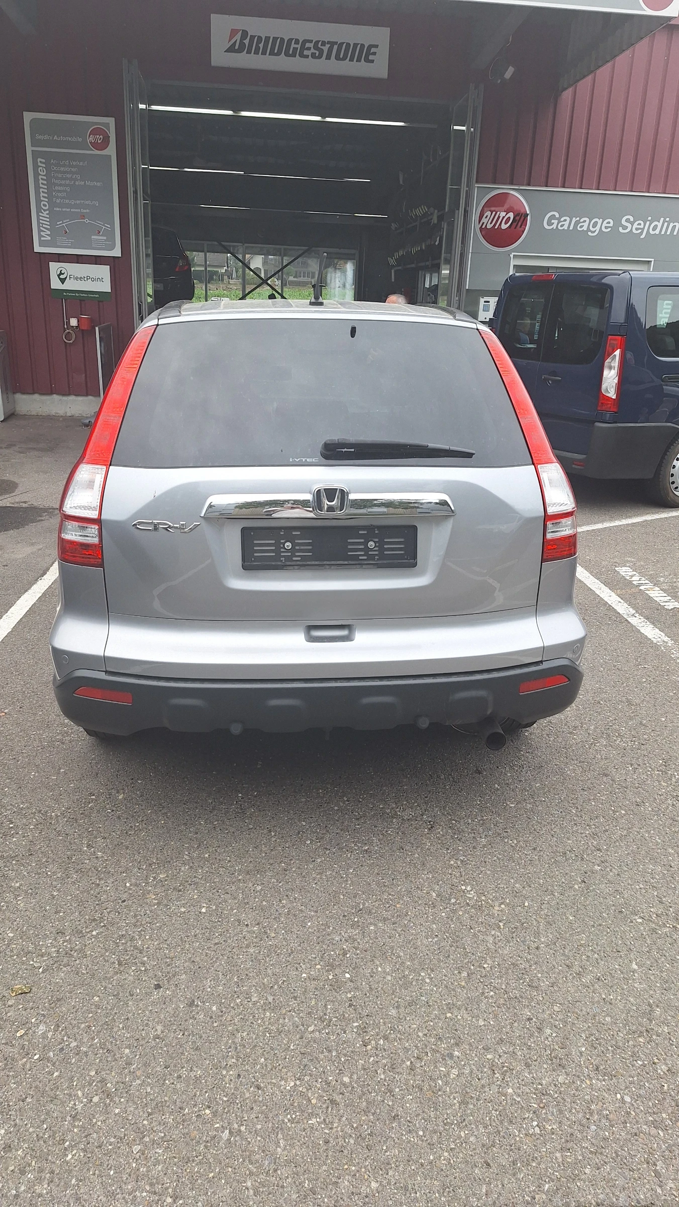 Honda Cr-v 2.0i, снимка 14 - Автомобили и джипове - 56484440