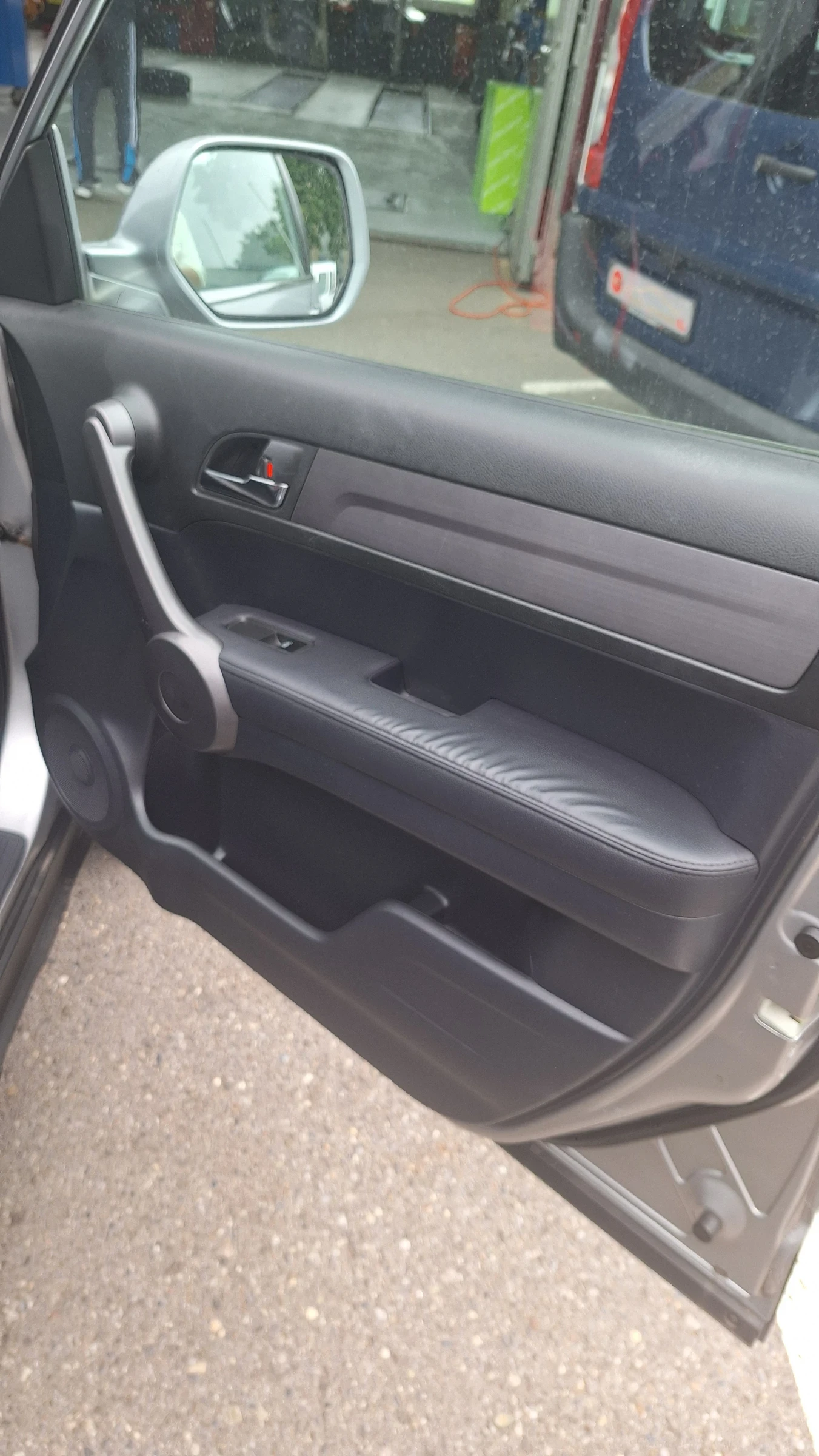 Honda Cr-v 2.0i, снимка 10 - Автомобили и джипове - 56484440