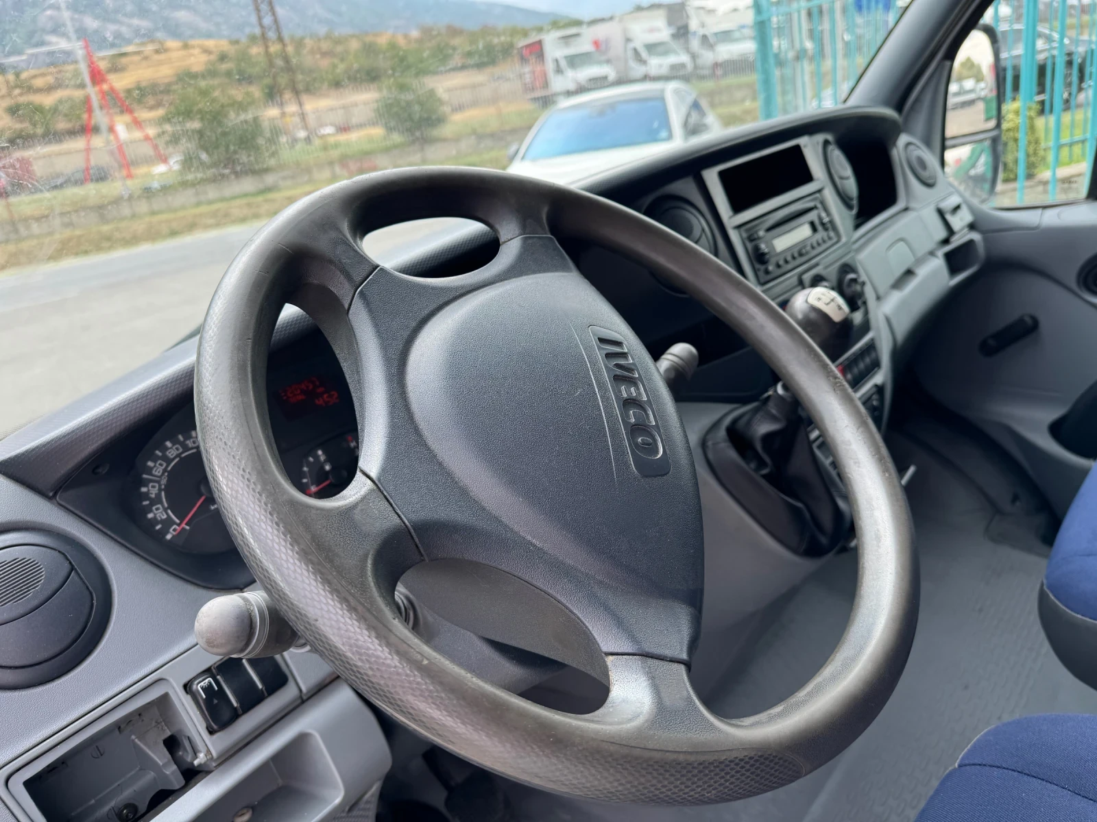 Iveco Daily 3.0HPI* 35c15* Падащ борд+ стр. врата - изображение 4