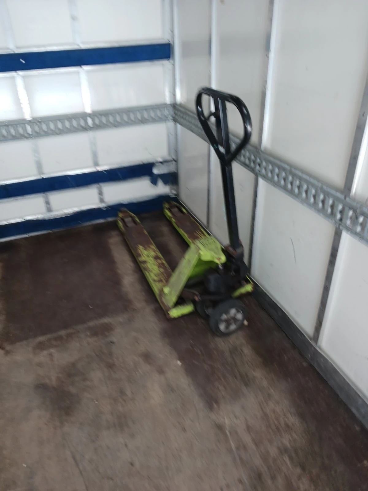 Iveco 35c18  - изображение 7