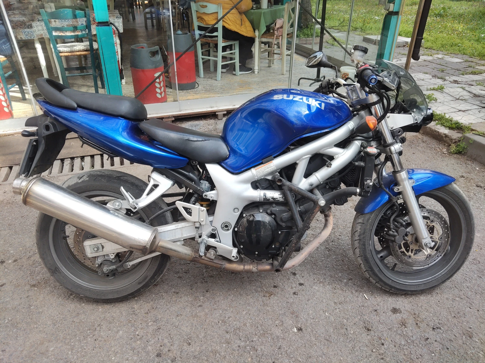 Suzuki SV