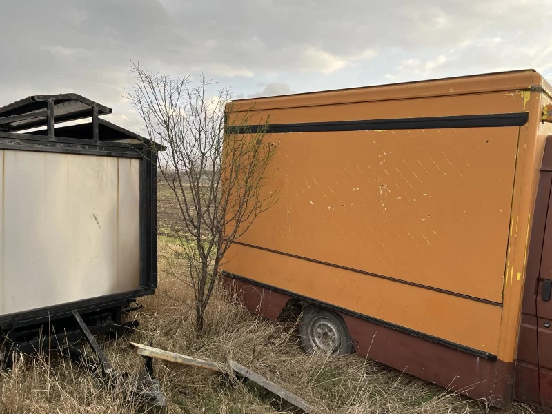 Кемпер Ford, снимка 6 - Каравани и кемпери - 52299267