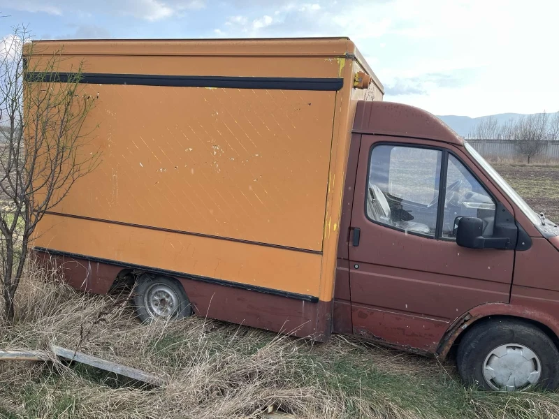 Кемпер Ford, снимка 3 - Каравани и кемпери - 52299267