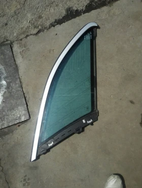 Стъкло задно ляво Мерцедес Ц270 w203 комби