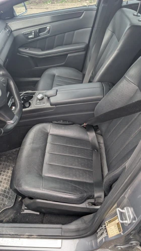 Mercedes-Benz E 500 4 Matic, снимка 8