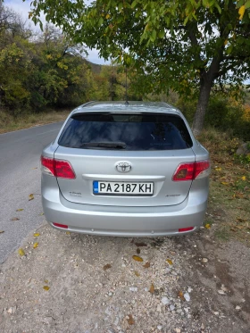 Toyota Avensis, снимка 1