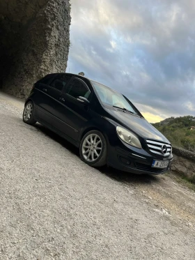  Mercedes-Benz B 200
