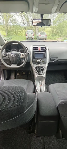 Toyota Auris 2.0 D-4D 126 �.�.FACELIFT/NAVI/EURO 5 | Mobile.bg � ����� ������ 13