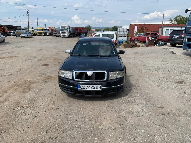 Skoda Superb, снимка 1 - Автомобили и джипове - 47136505