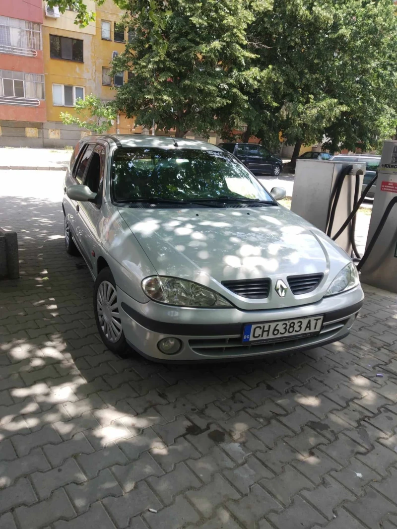 Renault Megane, снимка 6 - Автомобили и джипове - 47920511