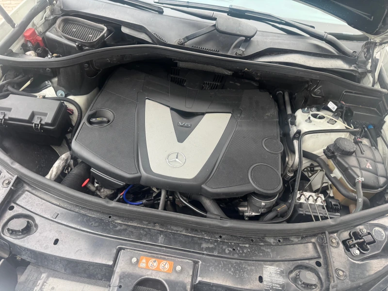 Mercedes-Benz ML 350 3.0cdi, снимка 16 - Автомобили и джипове - 49237339