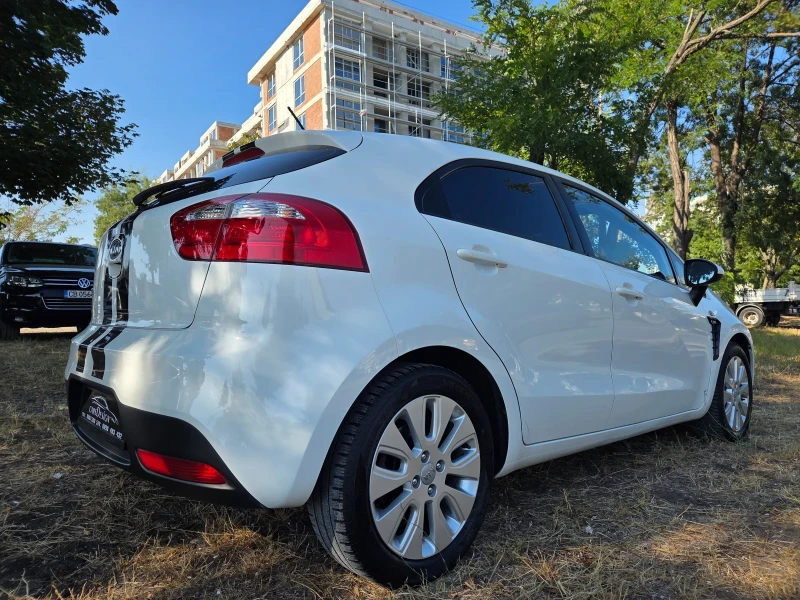 Kia Rio 1.4 БЕНЗИН 110ps, снимка 5 - Автомобили и джипове - 51446143