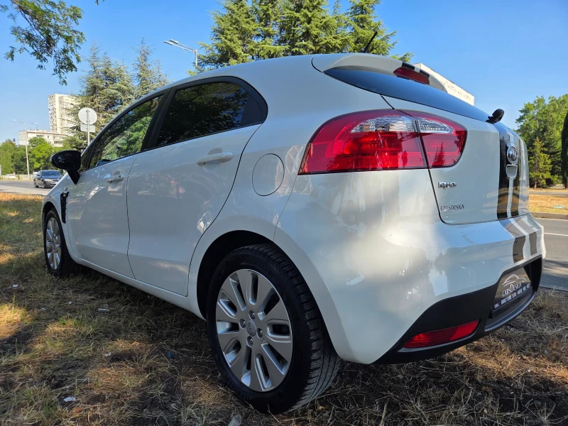 Kia Rio 1.4 БЕНЗИН 110ps, снимка 4 - Автомобили и джипове - 51446143