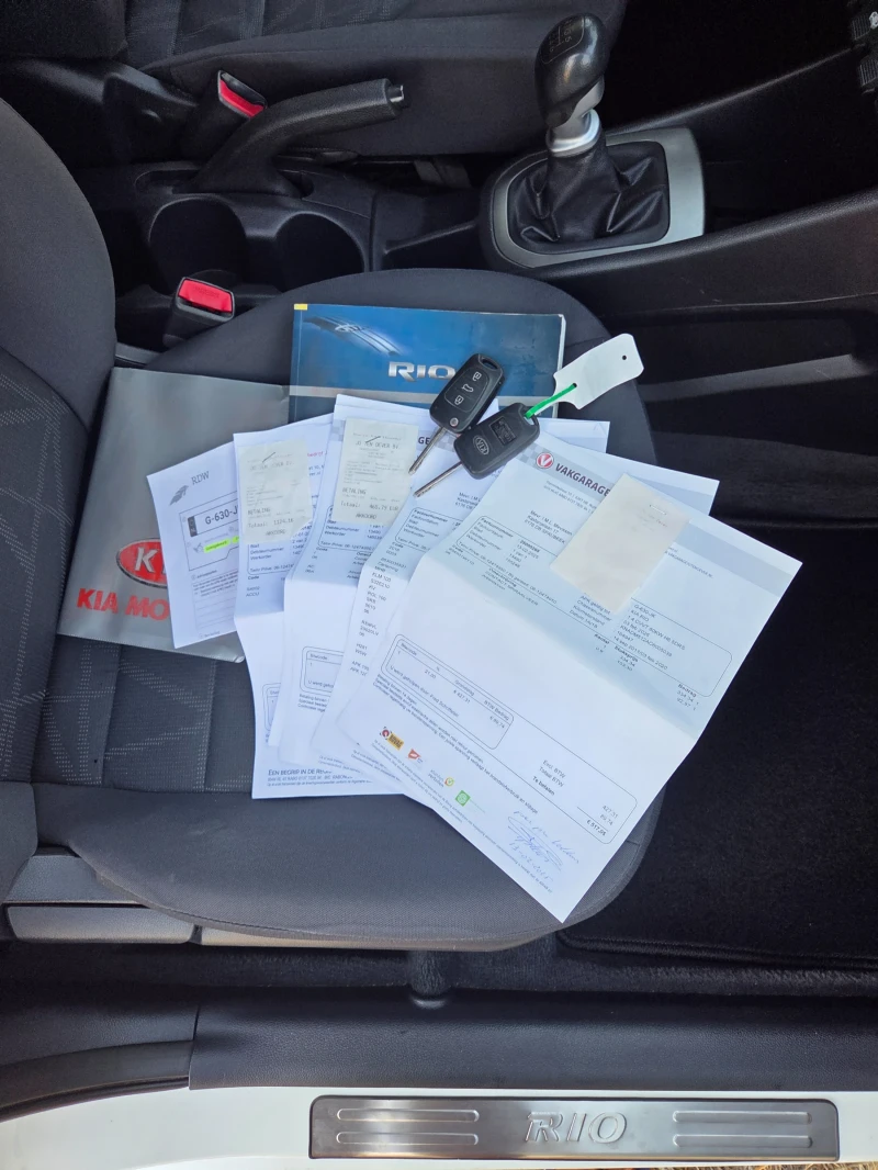 Kia Rio 1.4 БЕНЗИН 110ps, снимка 17 - Автомобили и джипове - 51446143