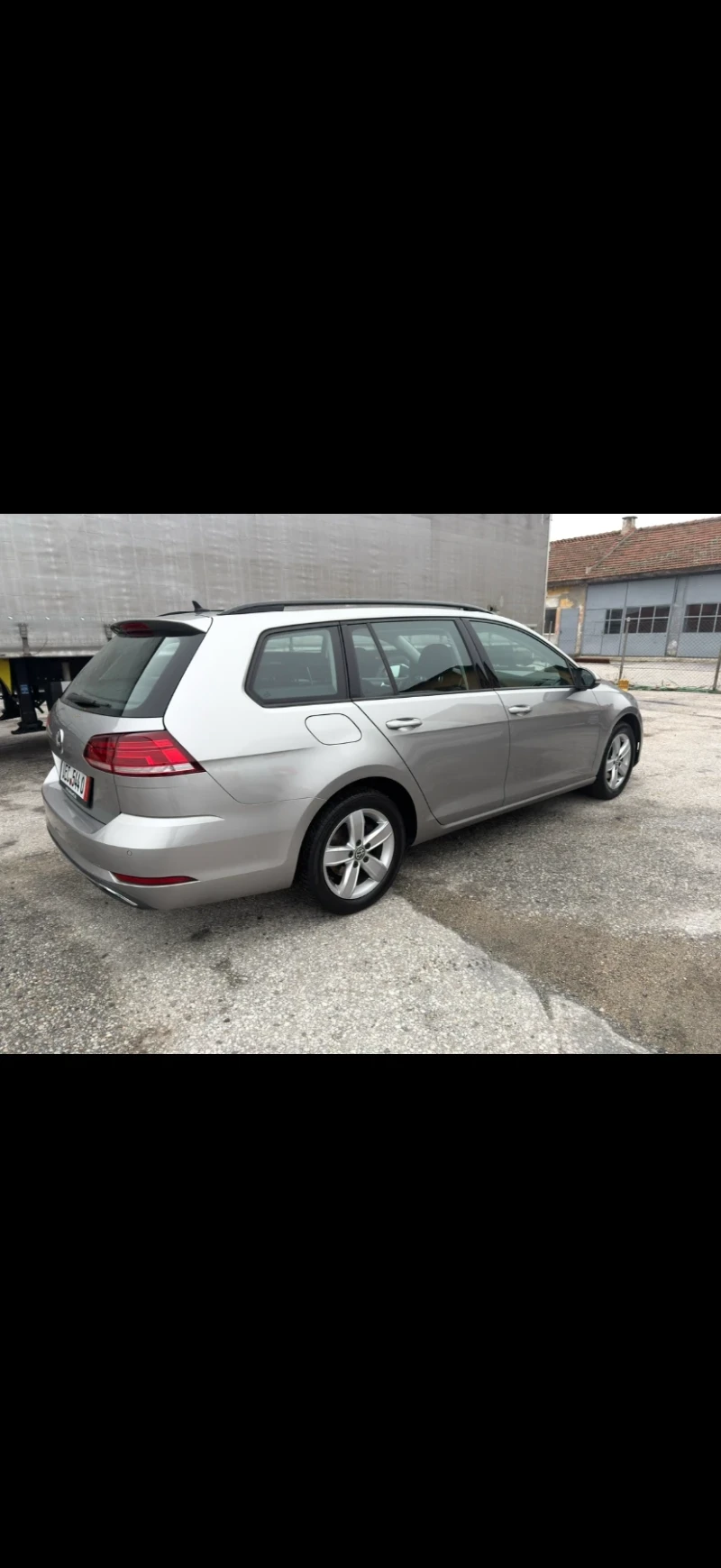 VW Golf 1.6TDI.FULL LED.DISTRONIK.DSG!, снимка 3 - Автомобили и джипове - 53223576