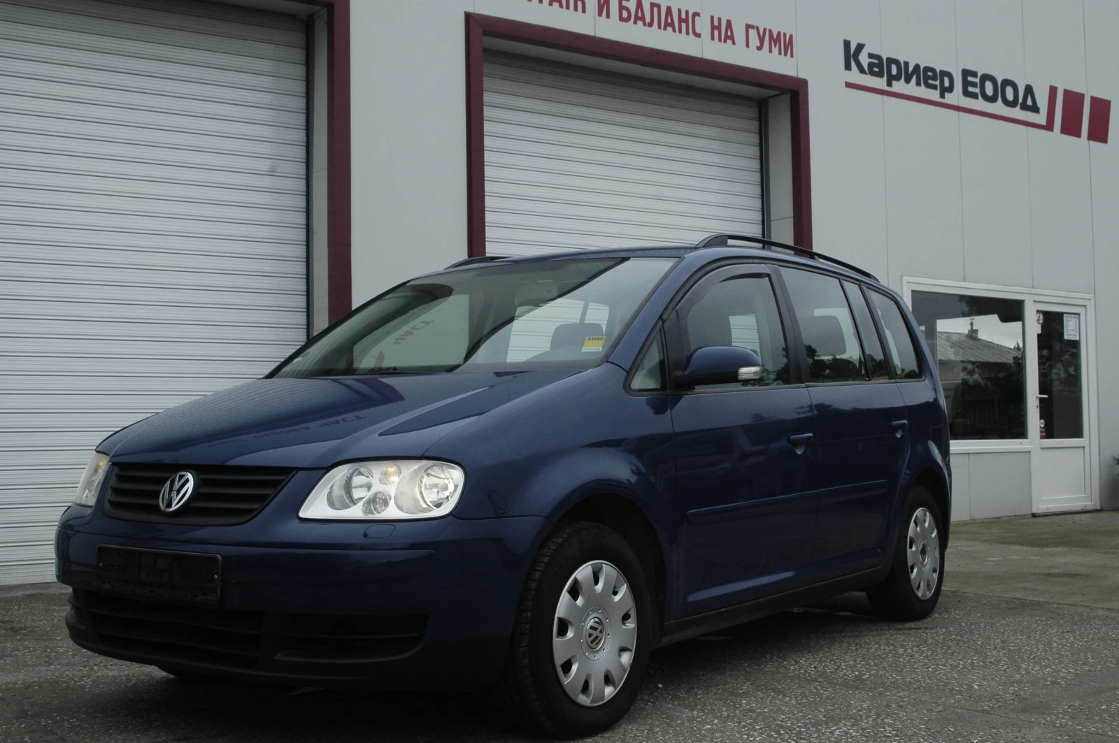 VW Touran 2.0 FSI, снимка 1