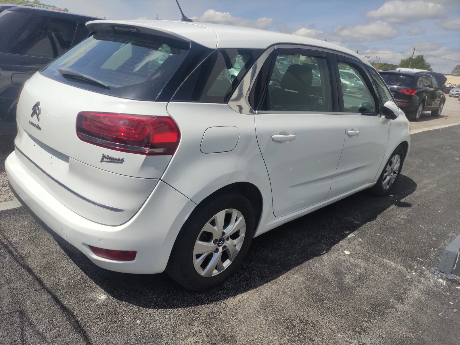 Citroen C4 Picasso 1.6 HDI - изображение 4