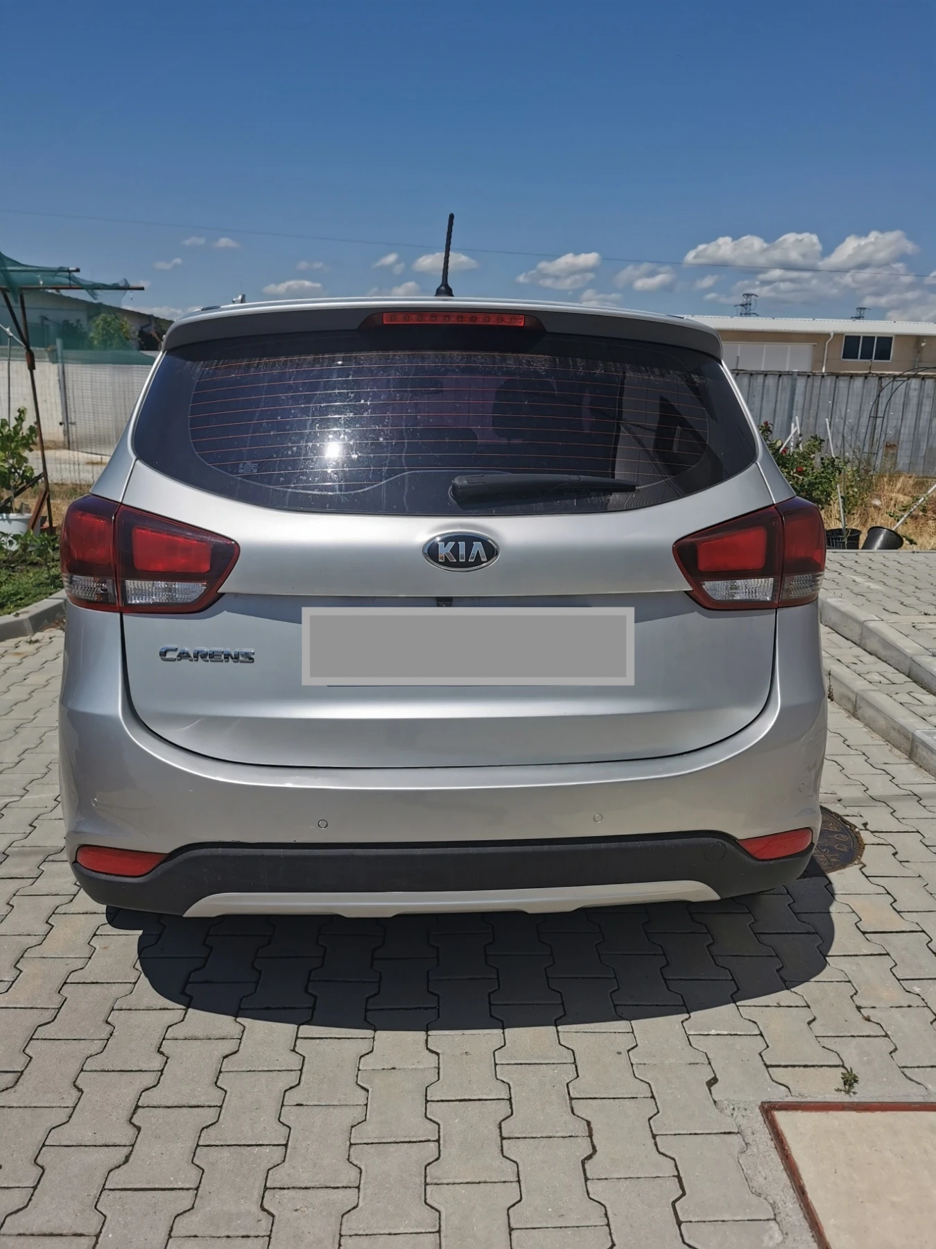 Kia Carens  - изображение 3
