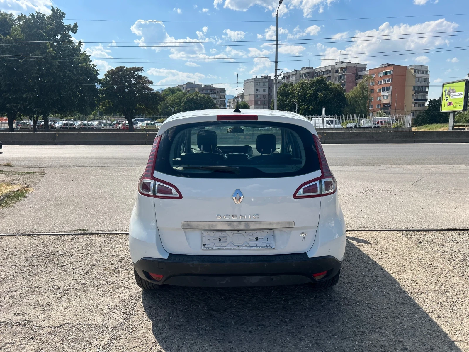 Renault Scenic DCI - изображение 6