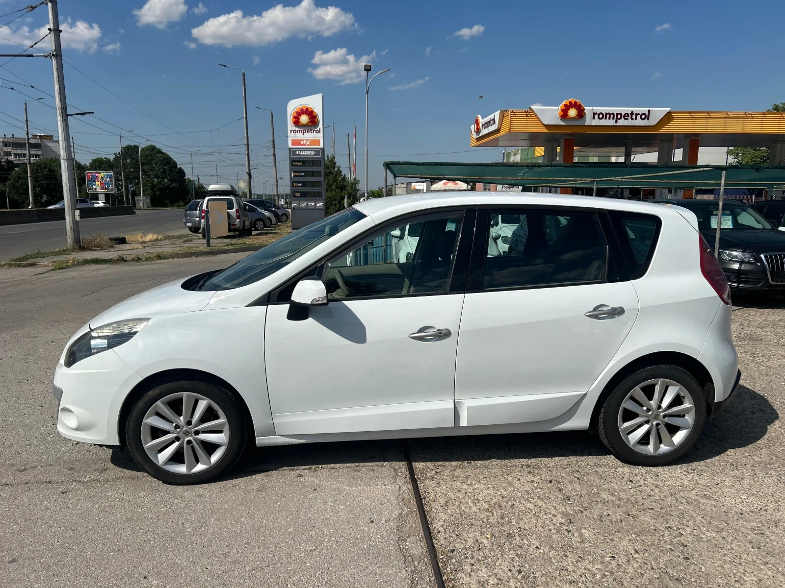 Renault Scenic DCI - изображение 4