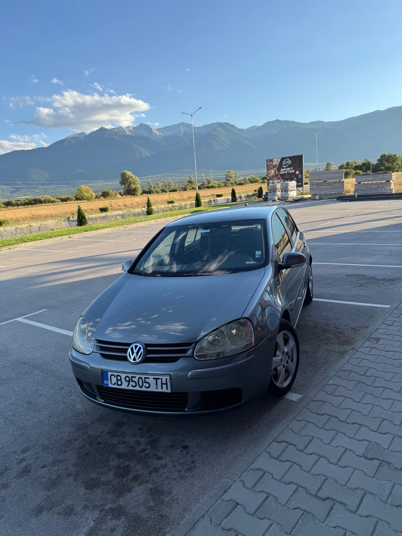 VW Golf 1.9 - изображение 8