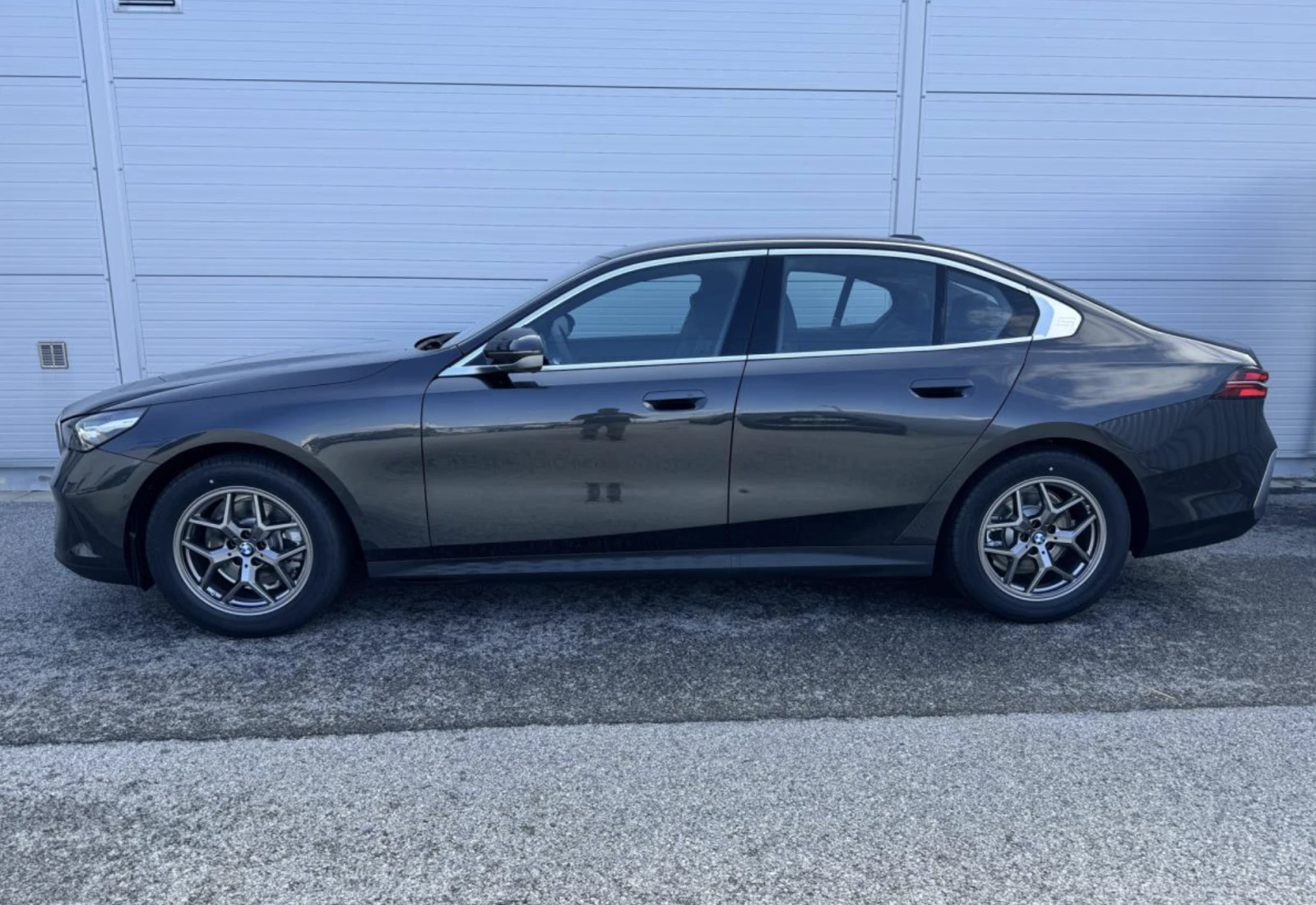 BMW 520 d xDrive Гаранция!  - изображение 3