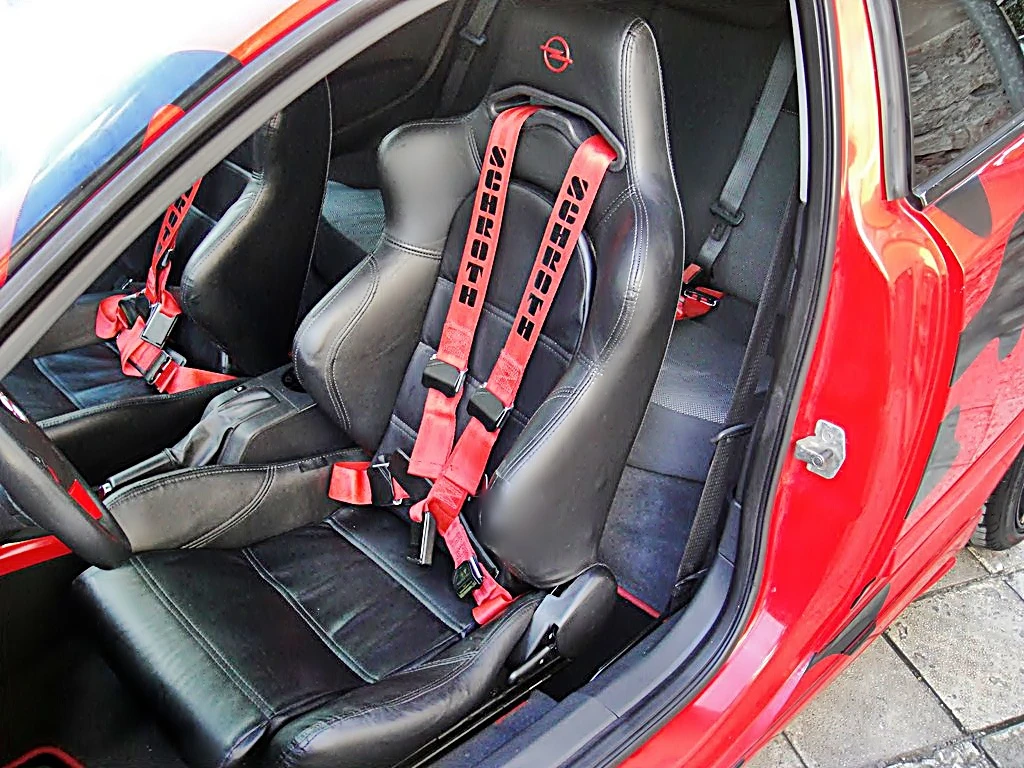 Opel Astra 1.6 GTS  | Mobile.bg   11