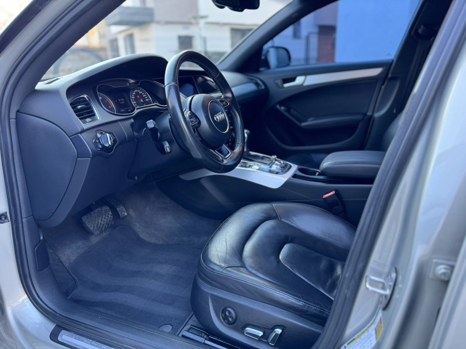 Audi A4 2.0 TFSI - изображение 9