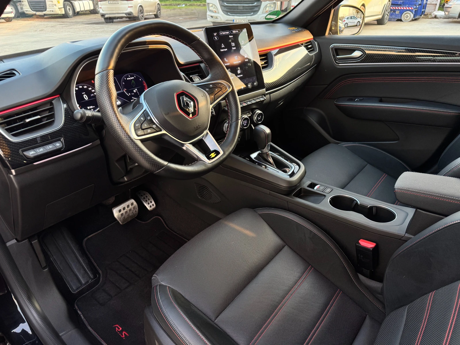 Renault Arkana / RS LINE / DISTRONIC / LANE ASSIST /  - изображение 9