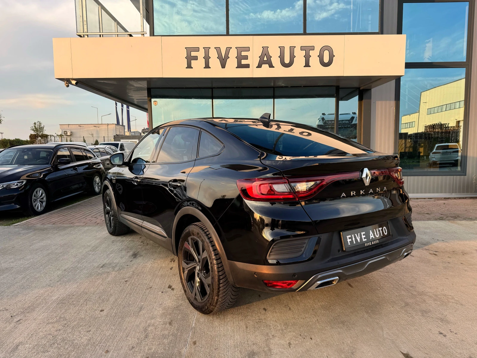 Renault Arkana / RS LINE / DISTRONIC / LANE ASSIST /  - изображение 5