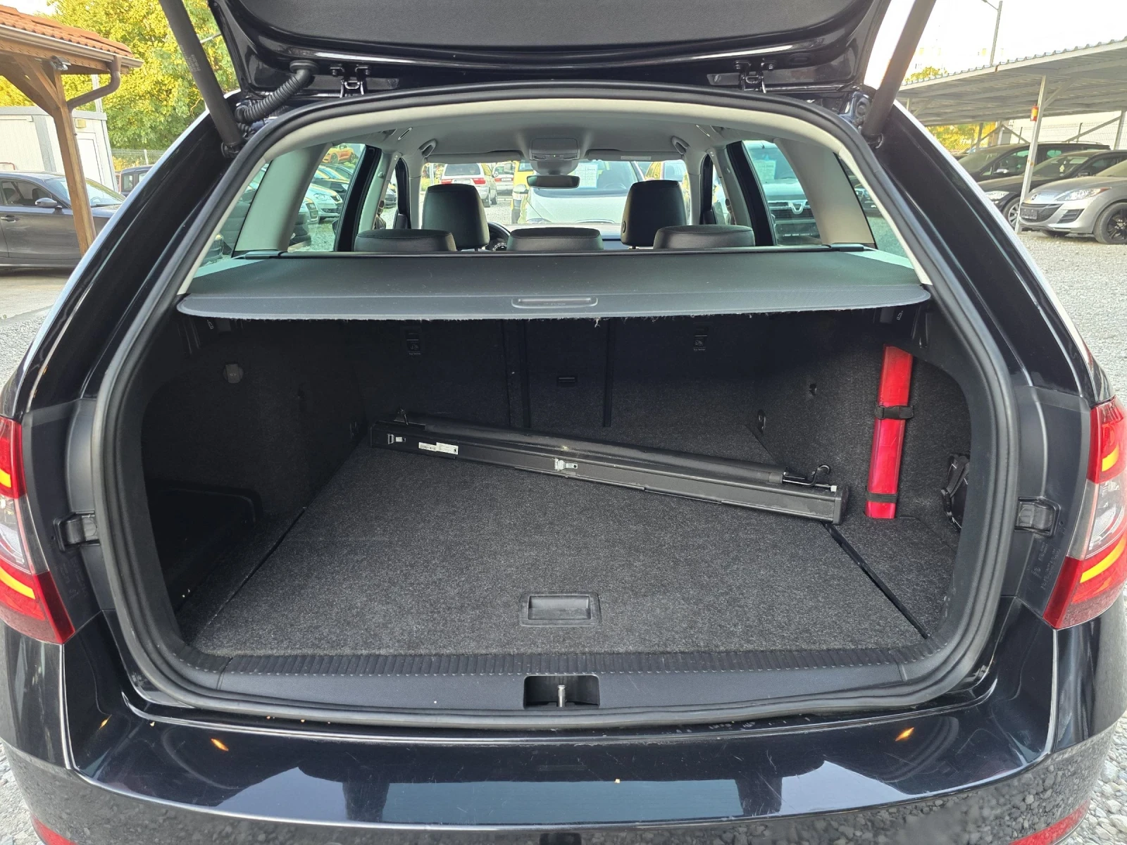 Skoda Octavia 2.0TDI  150 ГЕРМАНИЯ , снимка 11 - Автомобили и джипове - 53955392