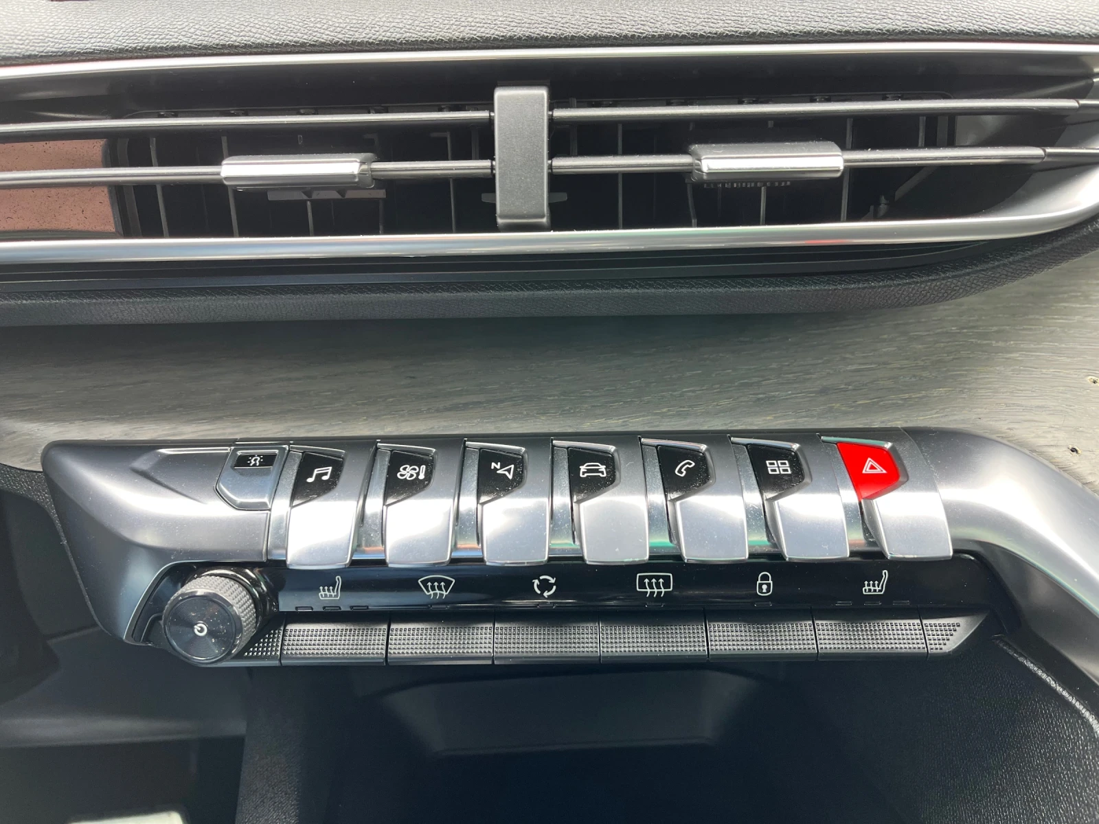 Peugeot 3008 GT 2.0 HDI AUTOMAT 180 к.с. PANORAMA FULL!!!, снимка 14 - Автомобили и джипове - 54151085