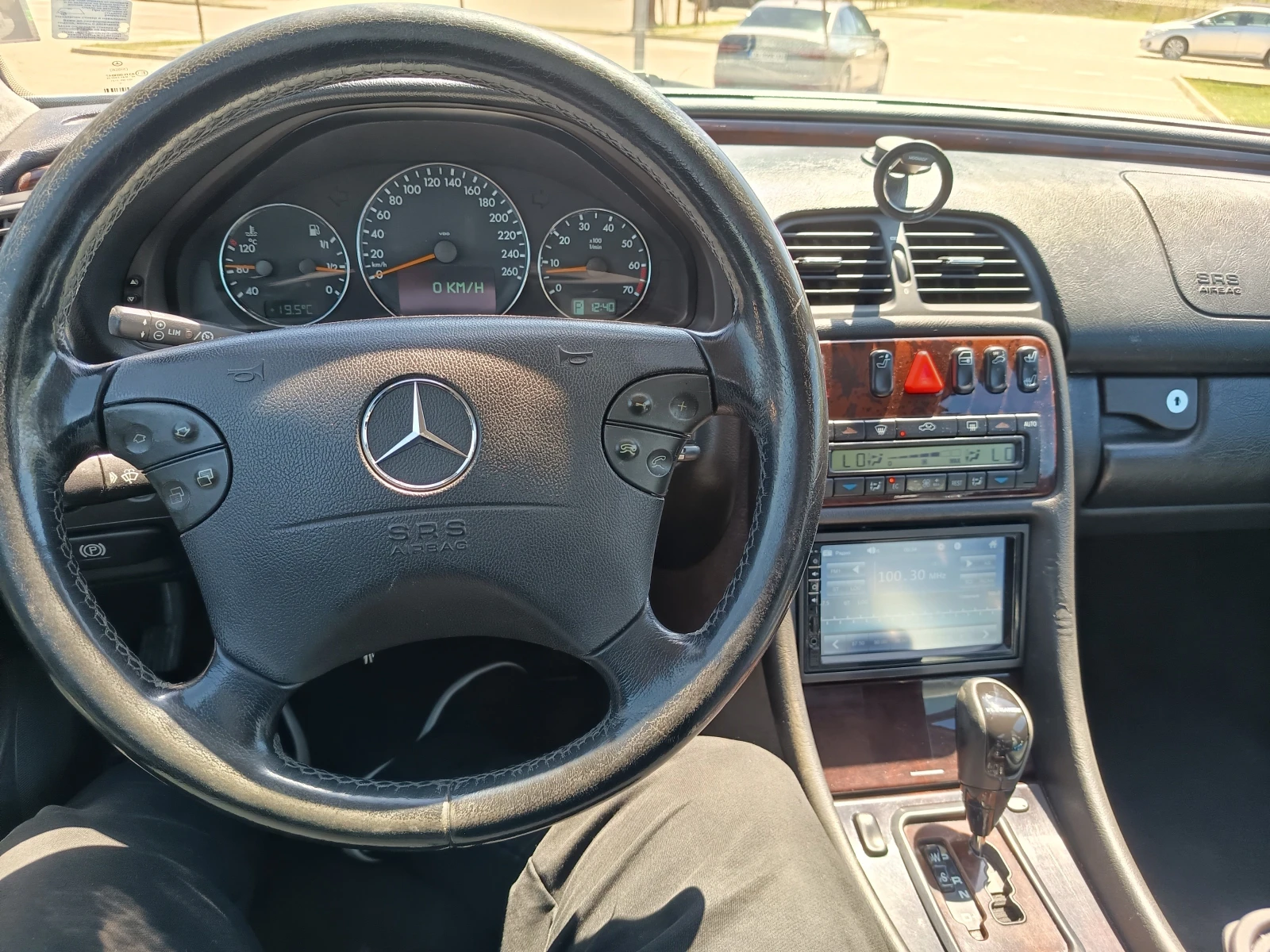 Mercedes-Benz CLK мн.добро газ, снимка 4 - Автомобили и джипове - 54358063