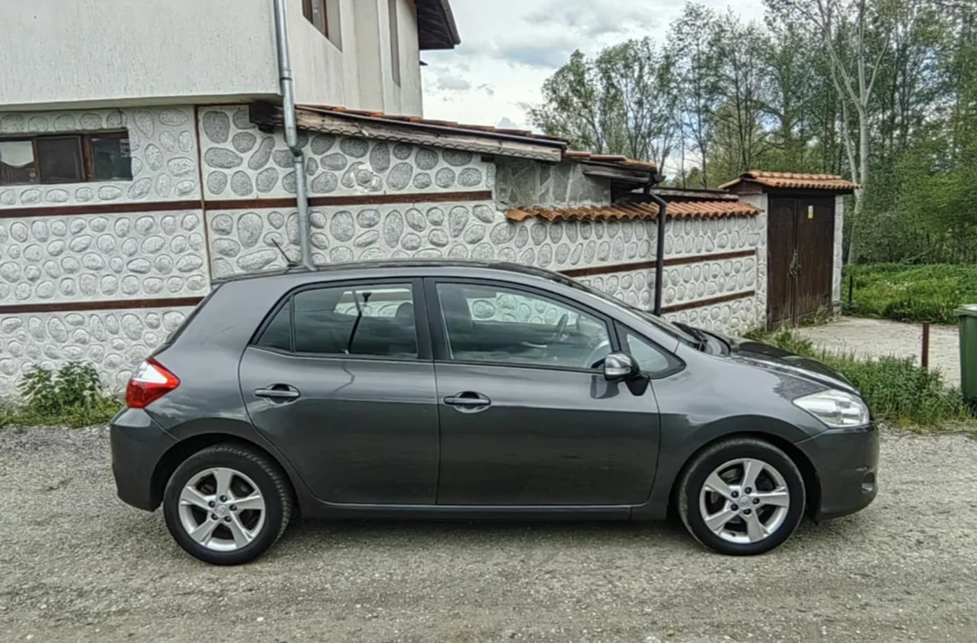 Toyota Auris 2.0 D-4D 126 к.с.FACELIFT/NAVI/EURO 5, снимка 3 - Автомобили и джипове - 54542942