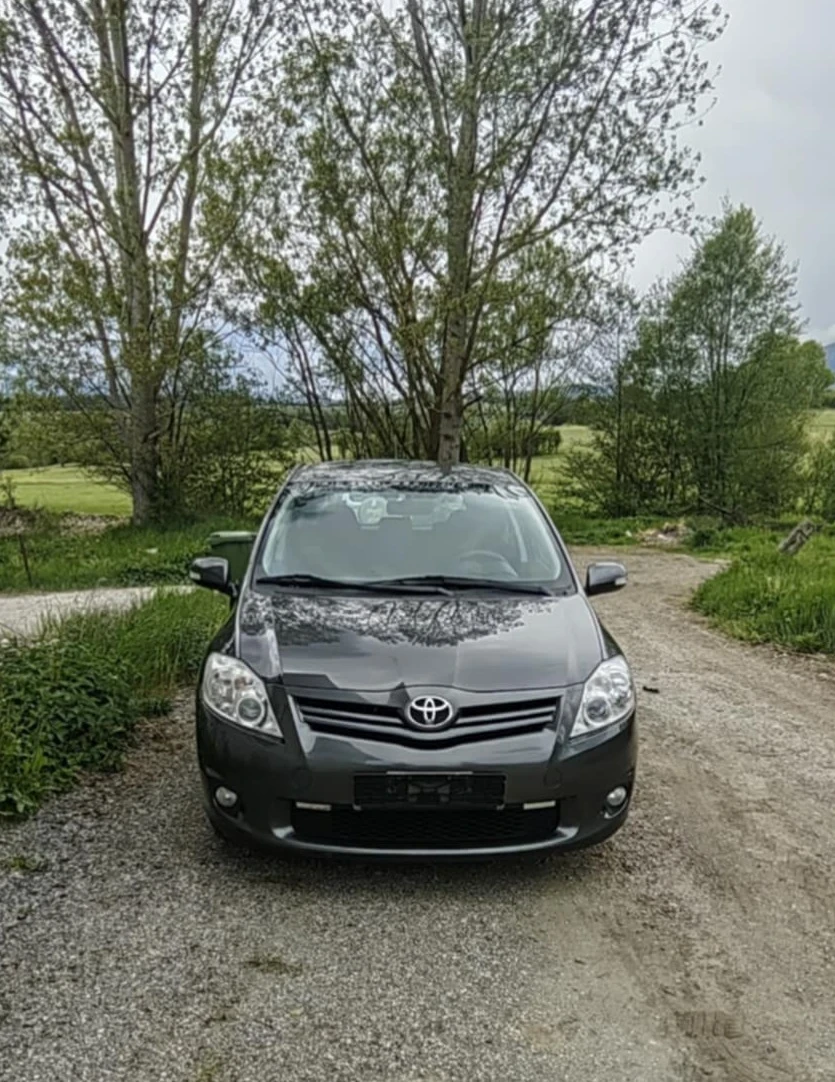 Toyota Auris 2.0 D-4D 126 к.с.FACELIFT/NAVI/EURO 5, снимка 2 - Автомобили и джипове - 54542942