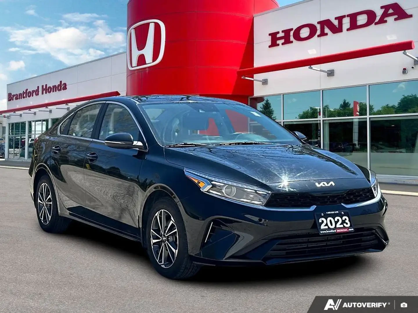 Kia Forte GT-LINE* ПОДГРЕВ* СЛЕДЕНЕ НА ЛЕНТИ, снимка 2 - Автомобили и джипове - 55314759