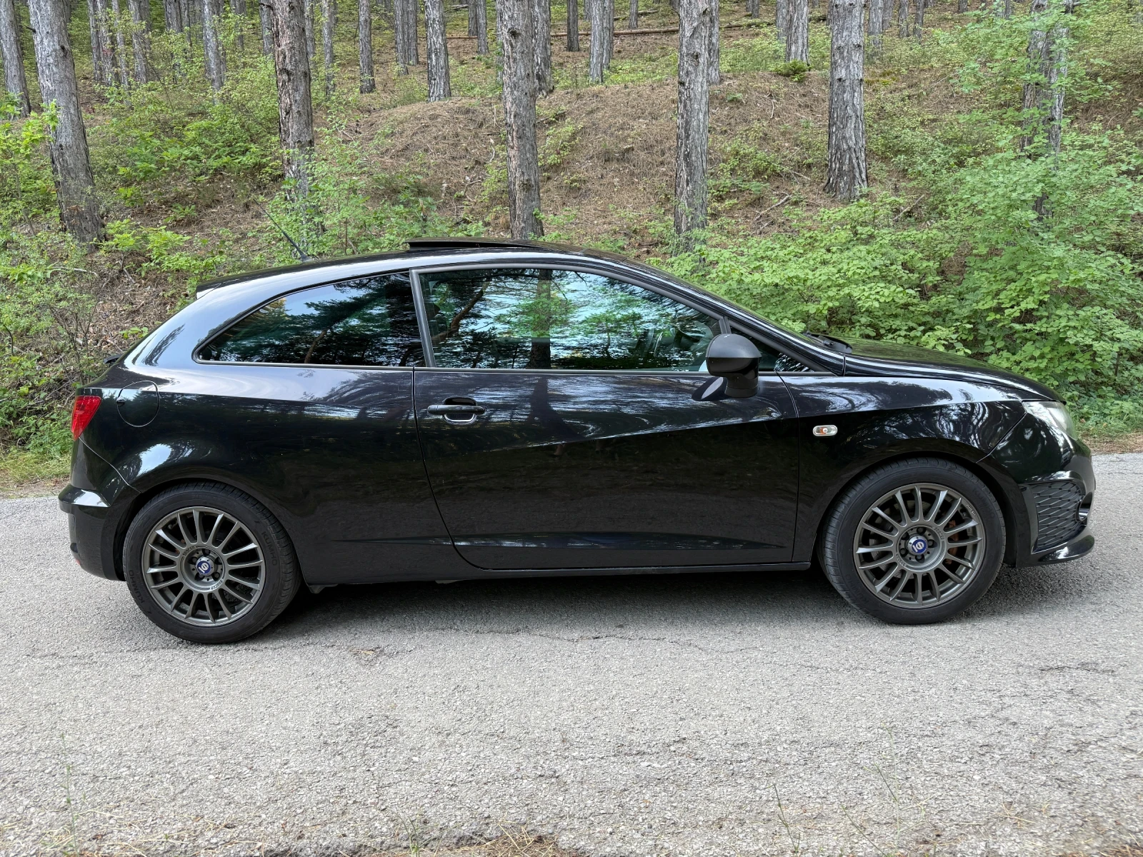 Seat Ibiza Cupra 1.4 TSI, снимка 4 - Автомобили и джипове - 55430549